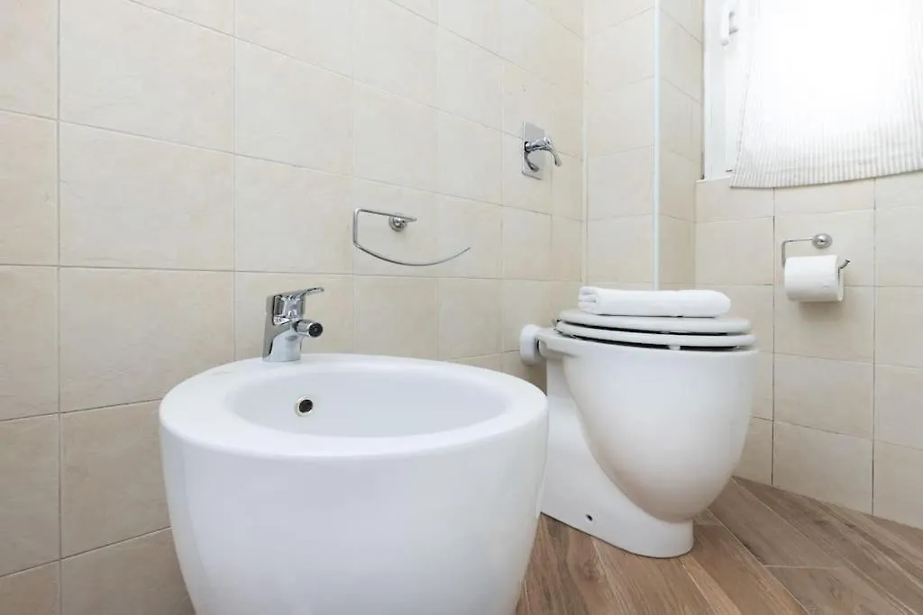 Maison Vale Apartment Milan 0*,  Italy